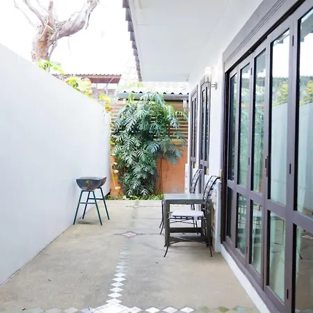 Villa Baan Weekday At Chiangmai Old Town